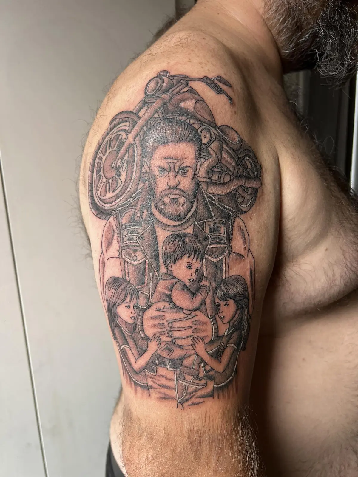 Tatouage réaliste familial